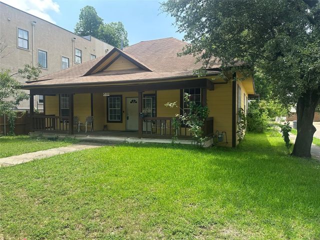 5802 Hudson, Dallas