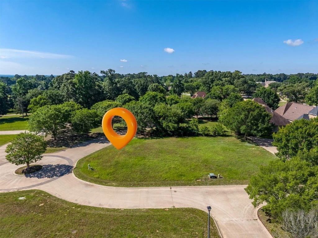 100 Elm Tree Cir, Bullard
