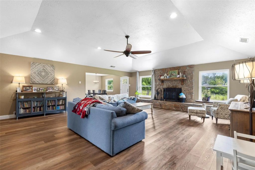 421 H Wallace Lane, Rockwall