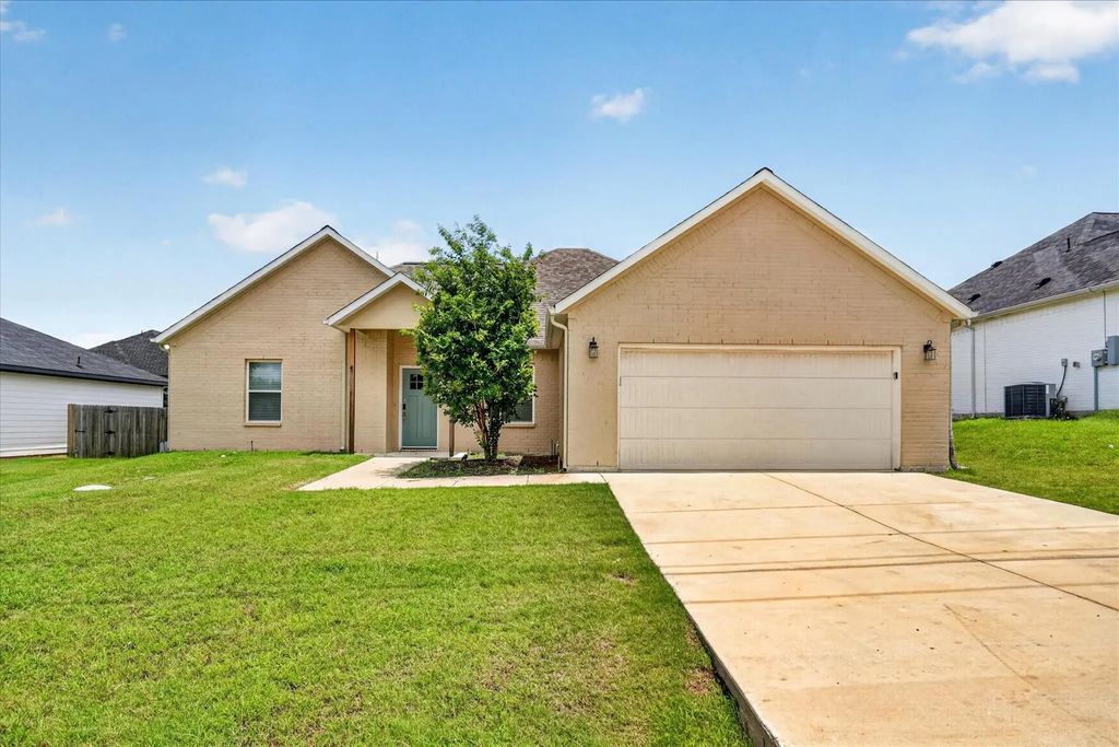 5503 Firewood Trail, Granbury