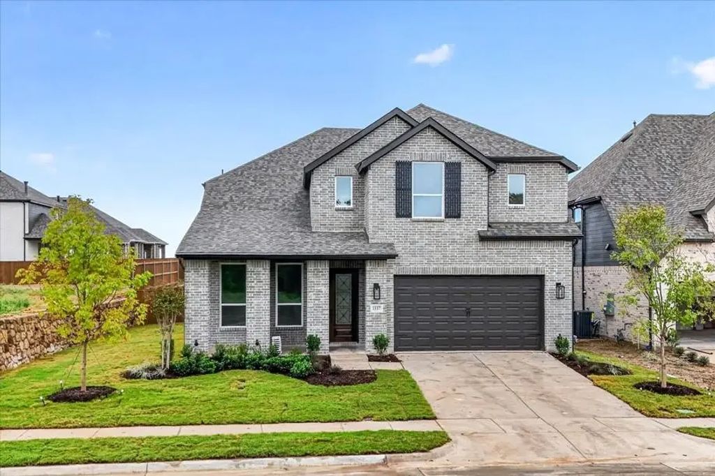 1537 Thicket Hill Drive, Van Alstyne