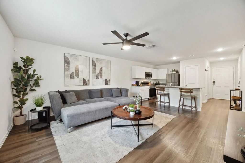 2326 Harding Street, Dallas