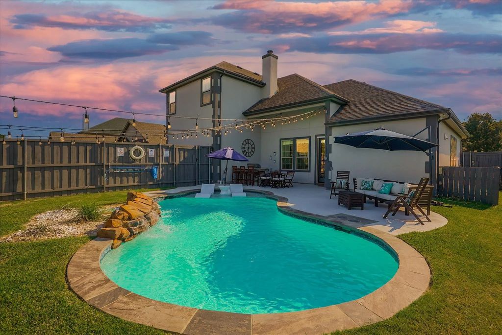 4713 Highgate Lane, Rowlett