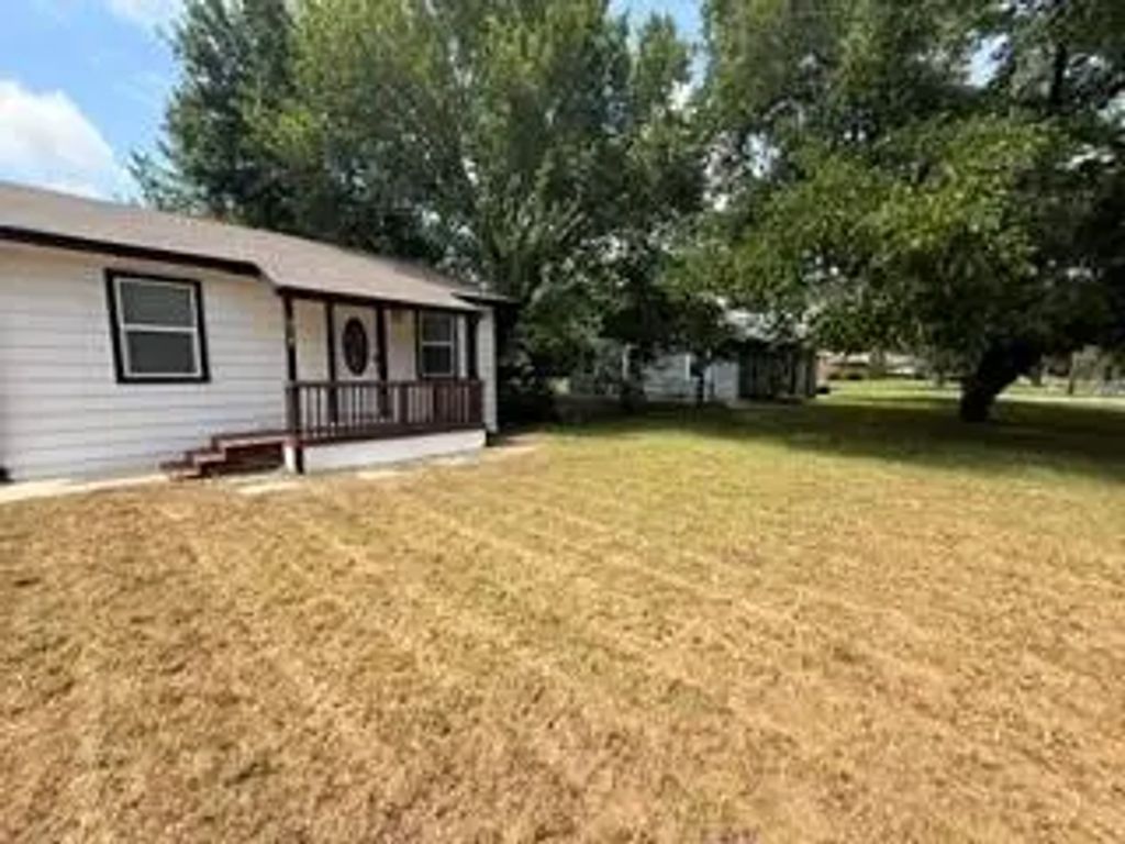 515 Burgett Street, Forney