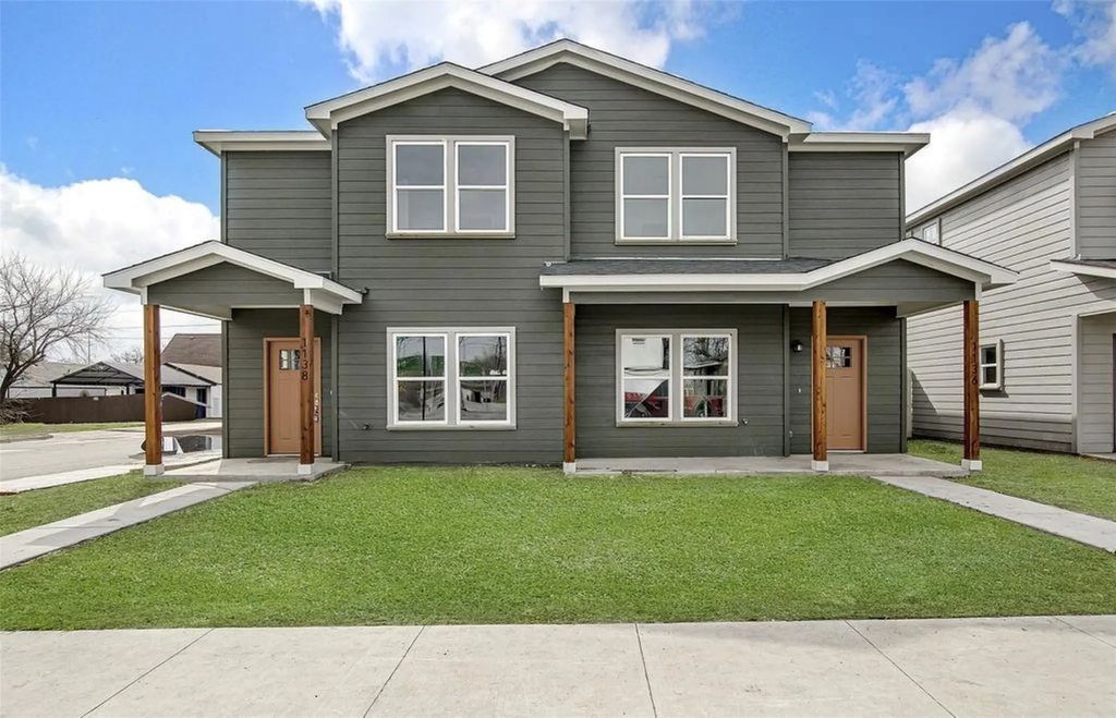 1136 E Broadway Avenue 1138, Fort Worth