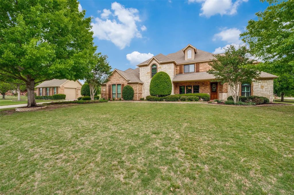 501 Arthur Court, Lucas