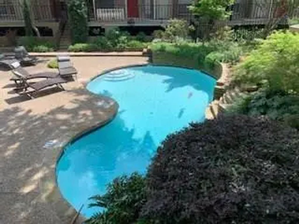 5740 Martel Avenue A12, Dallas