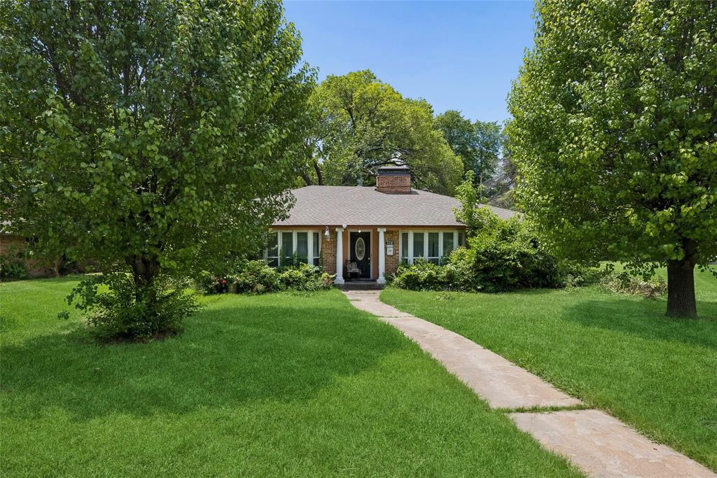 724 W Five Mile Parkway, Dallas