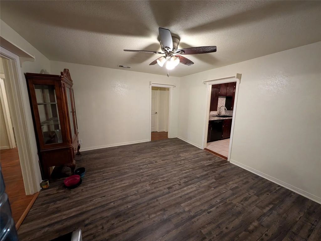 3223 Travis Street, San Angelo