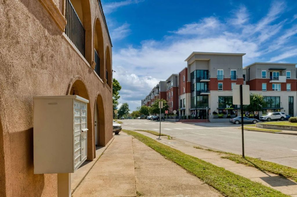 811 S Mesquite Street 02, Arlington
