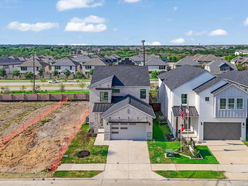 2317 Peters Colony Drive, Little Elm