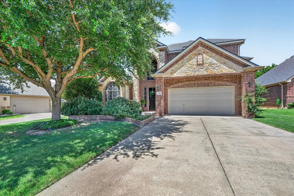 759 Peach Lane, Burleson