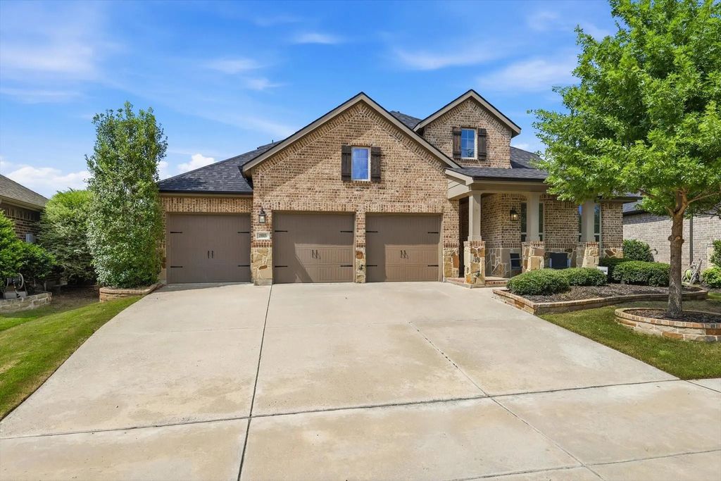 15513 Bryant Park Avenue, Prosper
