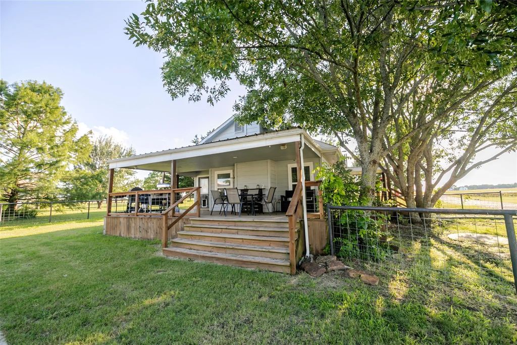 9112 County Road 626, Blue Ridge