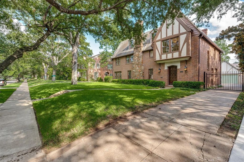 4329 Lorraine Avenue, Highland Park