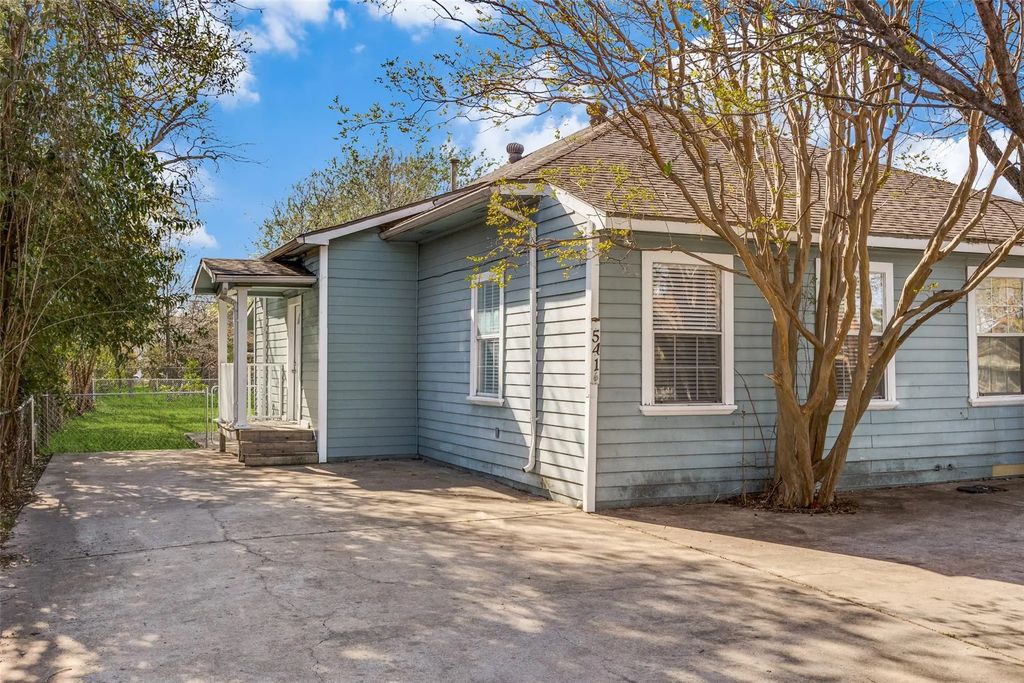 5416 East Side Avenue Left, Dallas