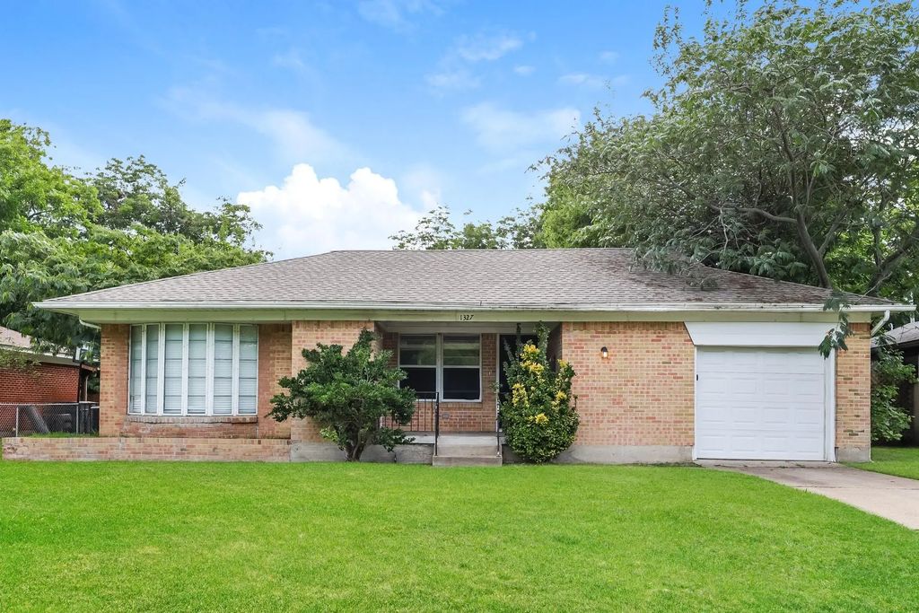 1327 Templecliff Drive, Dallas