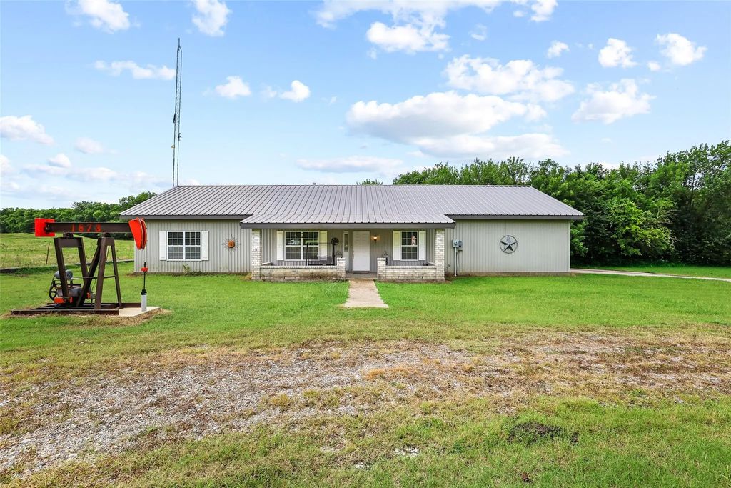 1673 County Road 1525, Ector