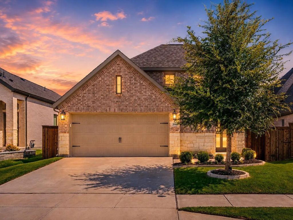 166 Palo Duro Bend, Rhome