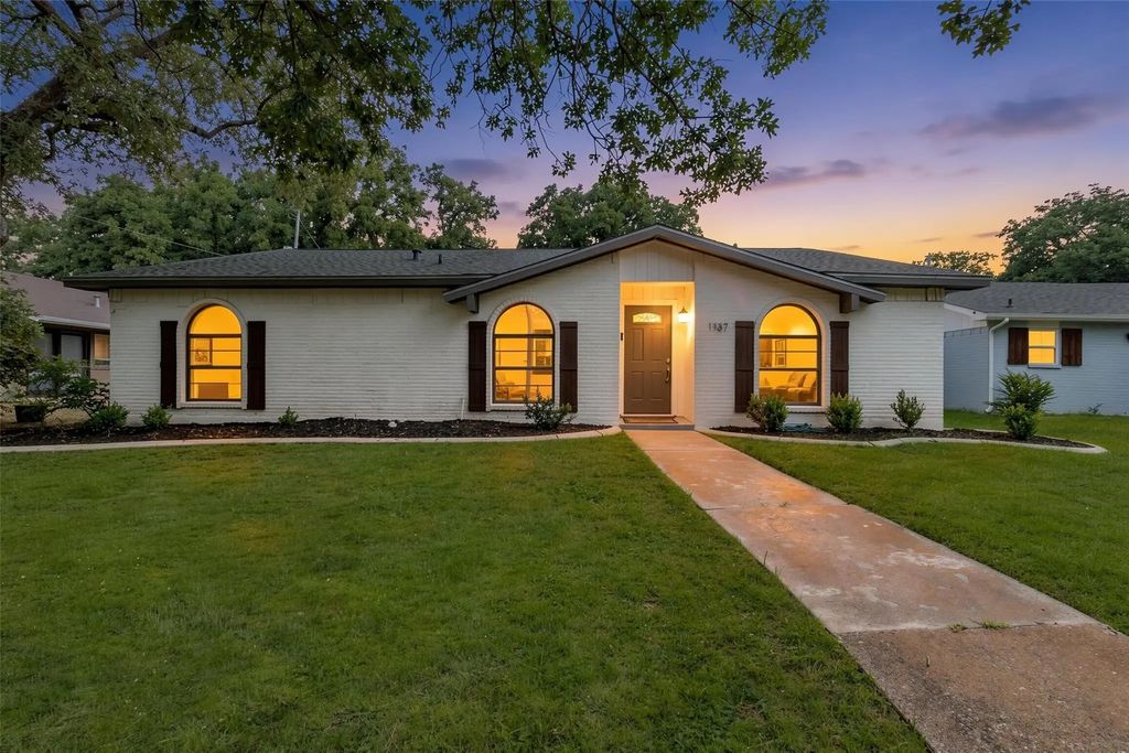 1137 Kingston Drive, Lewisville