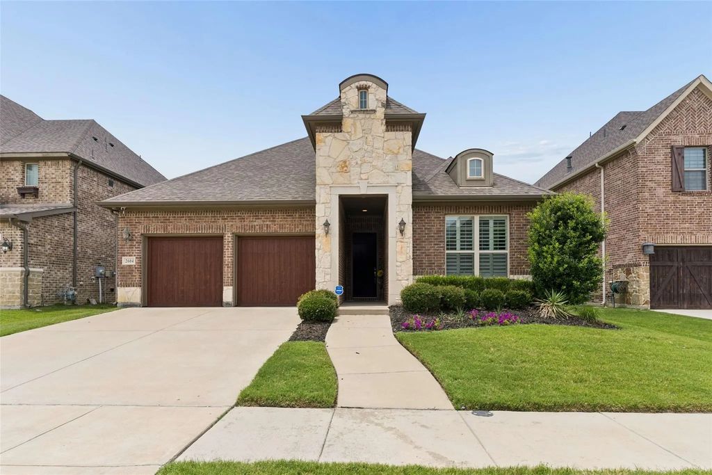 2604 Walnut Creek Lane, The Colony