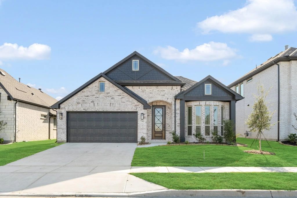 790 Alder Drive, Lavon