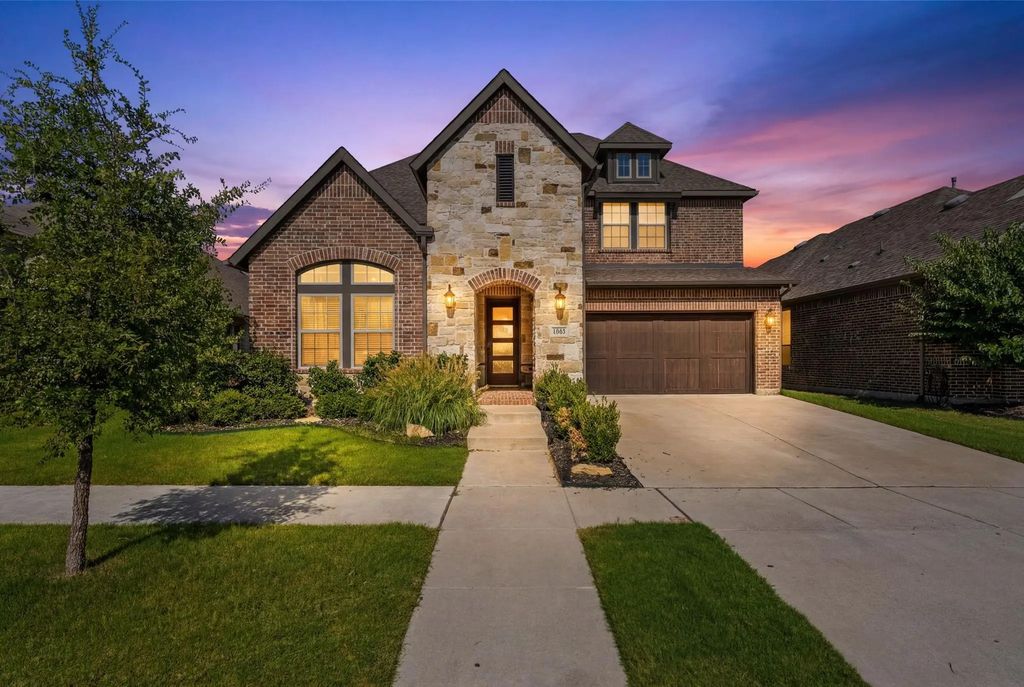 1604 Moss Trail Court, Argyle
