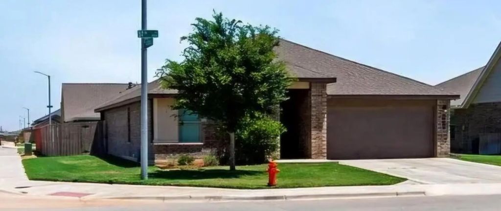 6830 57th Street, Lubbock
