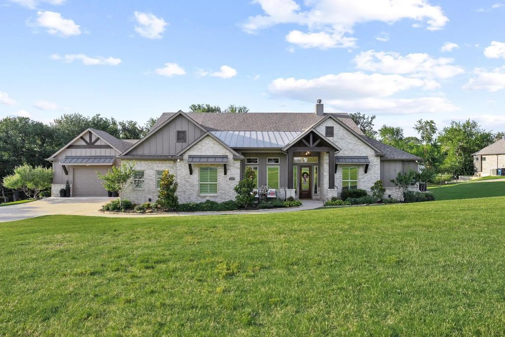 1317 Hunt Road, Gunter