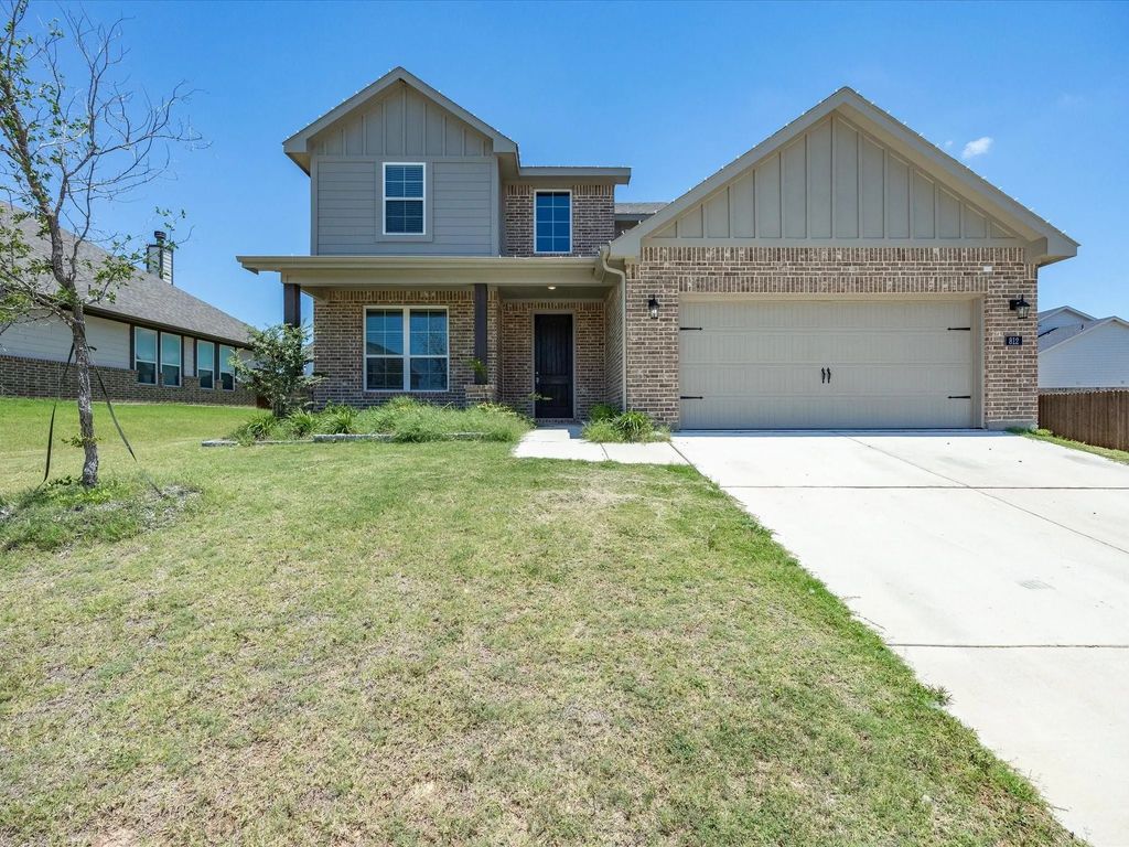 812 Taliaferro Trail, Springtown