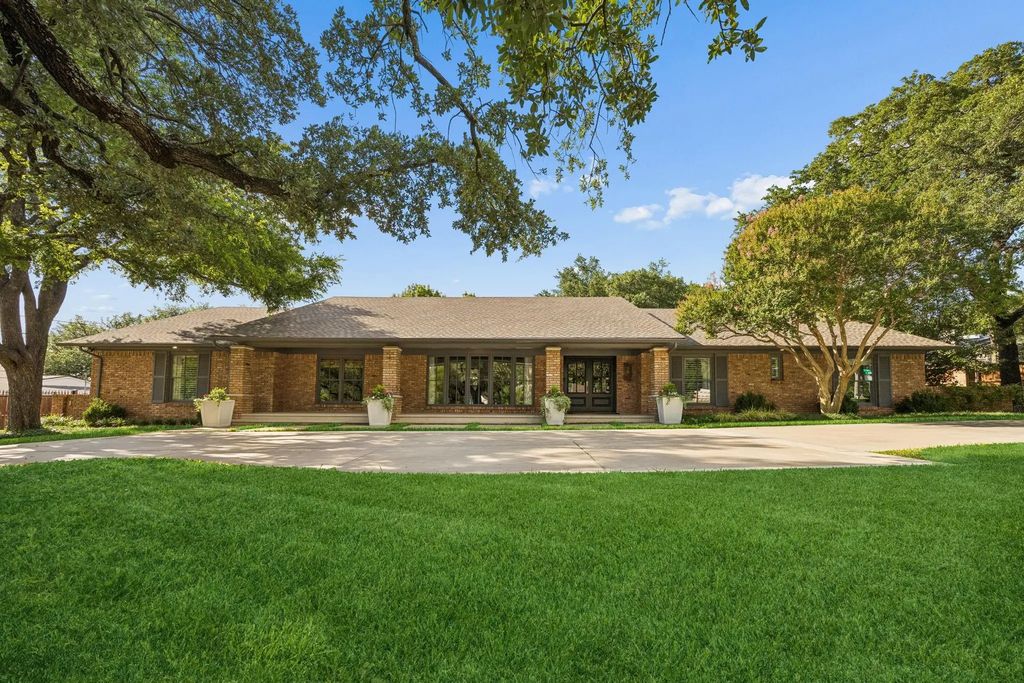 6929 Elmridge Drive, Dallas