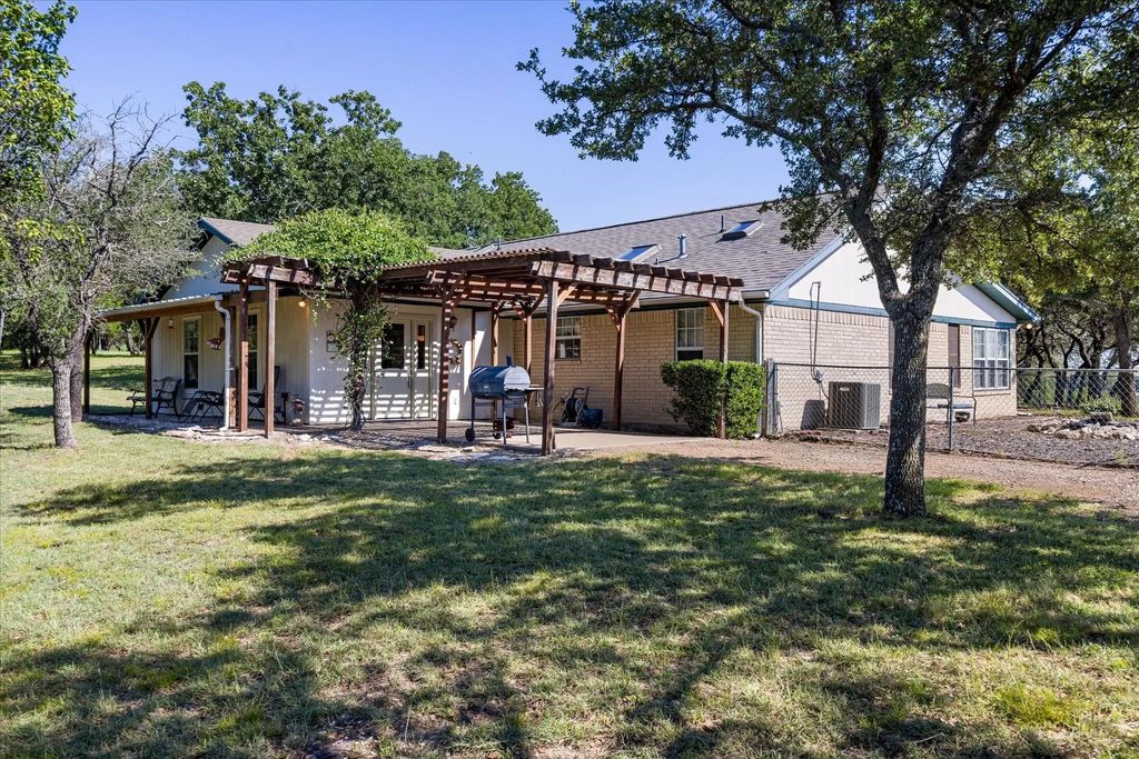 15403 Mule Branch Court, Lipan