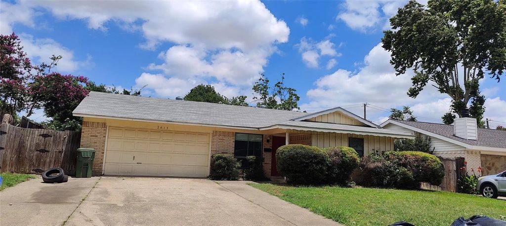 2413 Royal Drive, Garland