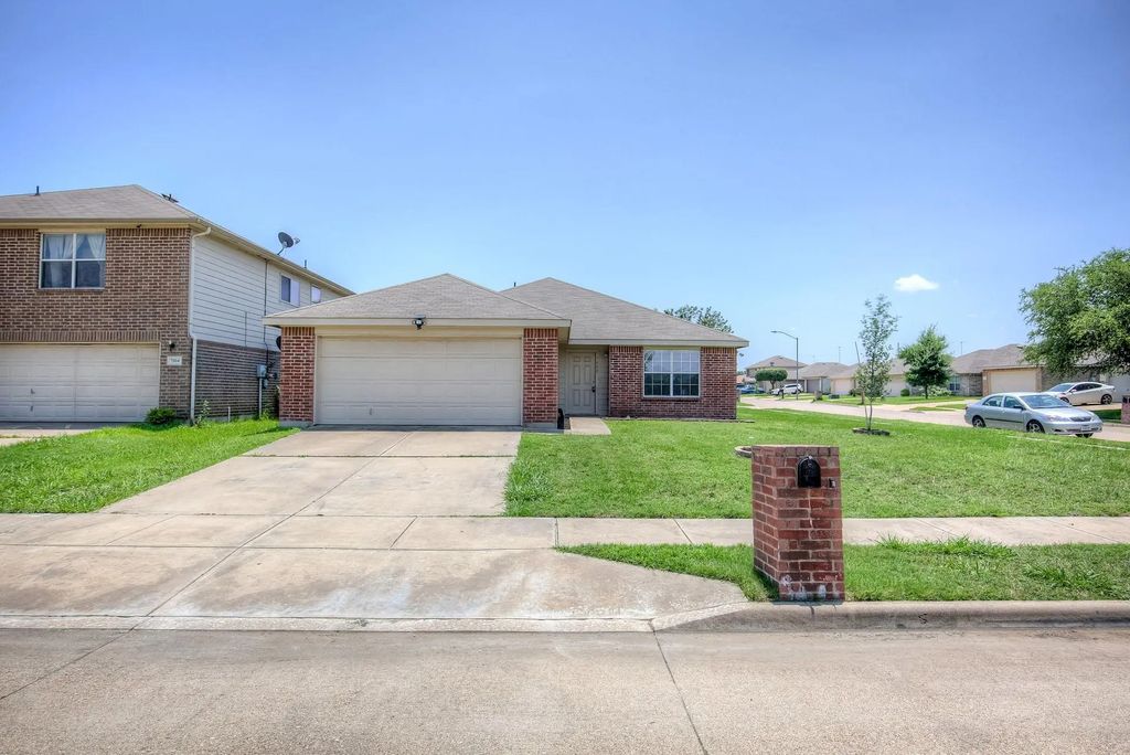 7000 Sylvan Meadows Drive, Fort Worth