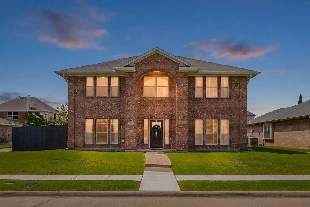 8618 Coventry Drive, Rowlett