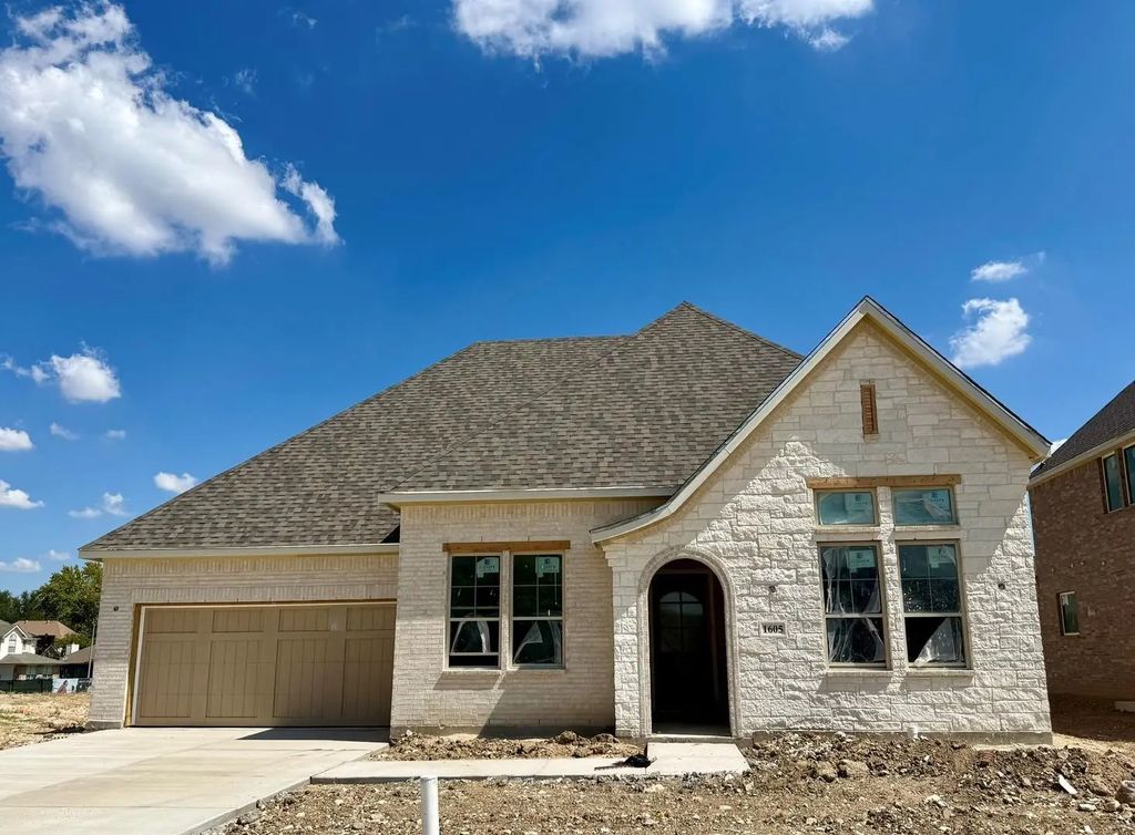 1605 Briscoe, Benbrook