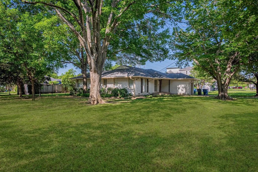 3946 Cortez Drive, Dallas
