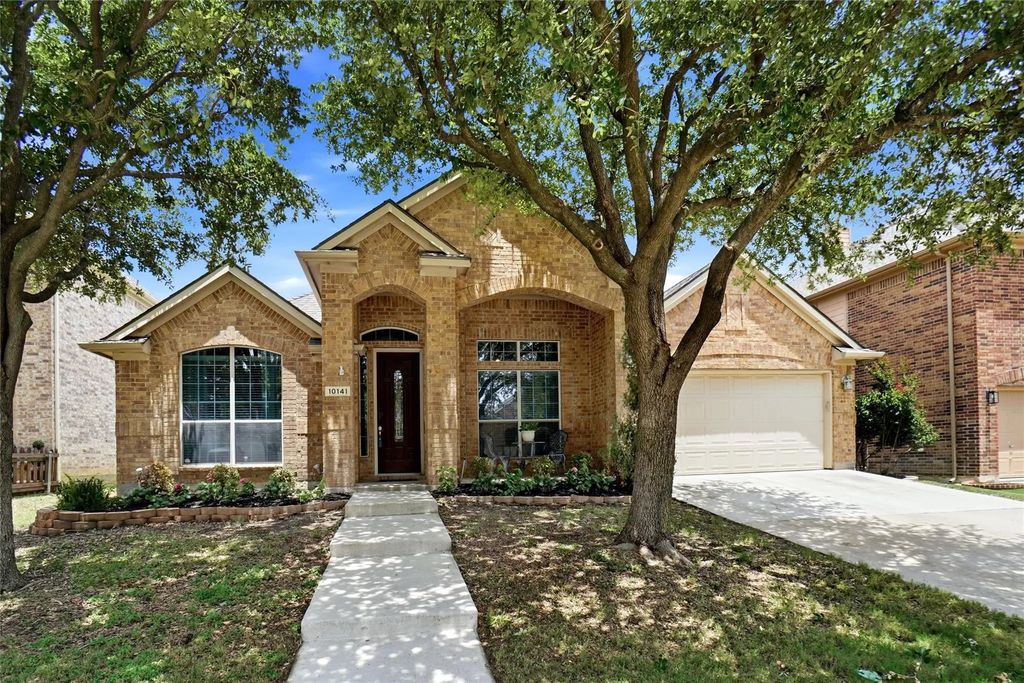 10141 Crawford Farms Drive, Fort Worth