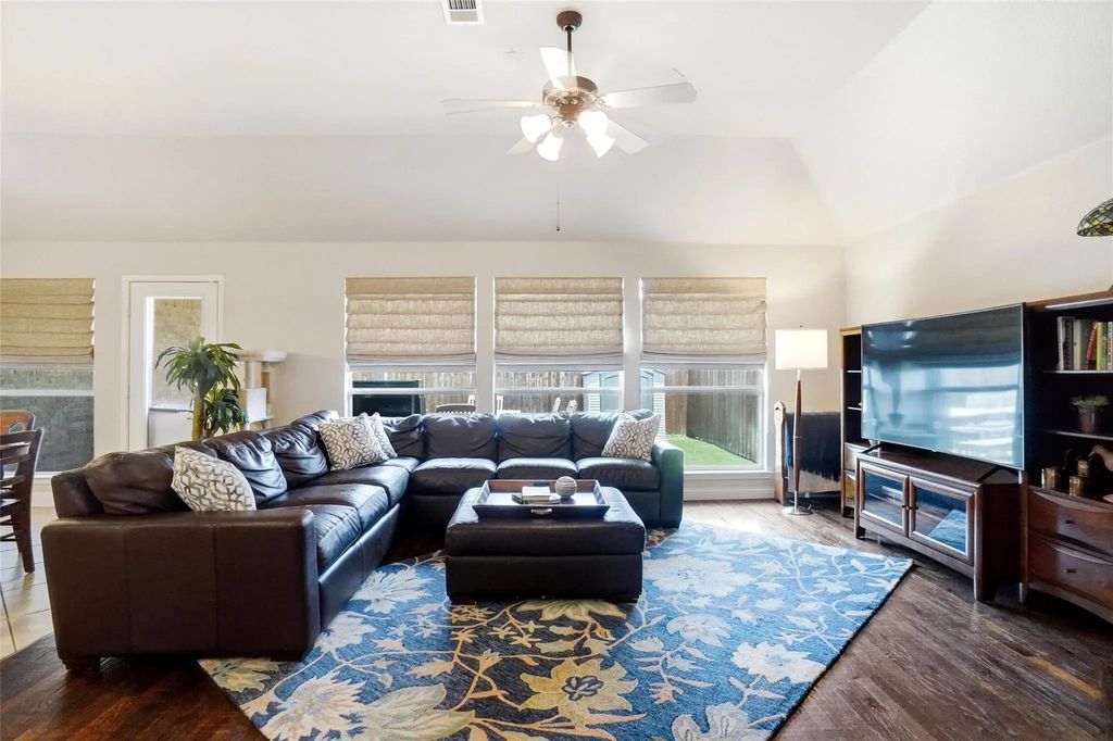 10141 Crawford Farms Drive, Fort Worth
