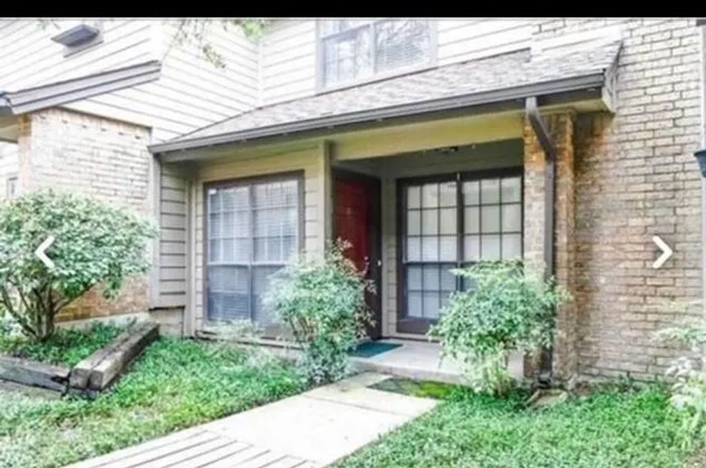 9910 Royal Lane 806, Dallas