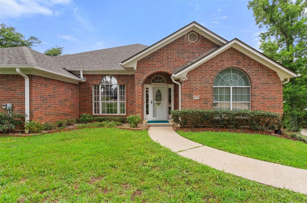 212 E Hideaway Lane, Hideaway