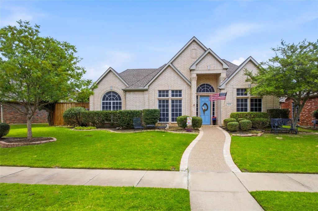 512 Wellington Road, Coppell