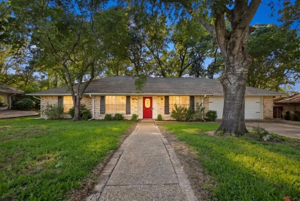 4435 Dundee Drive, Tyler