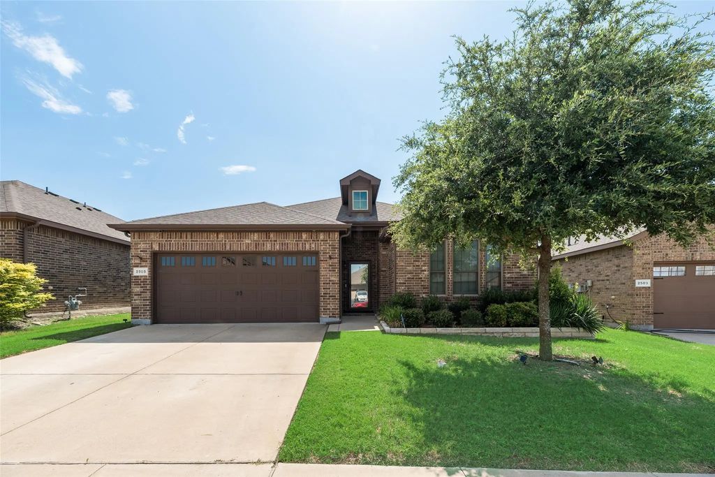2505 Lavender Lane, Glenn Heights