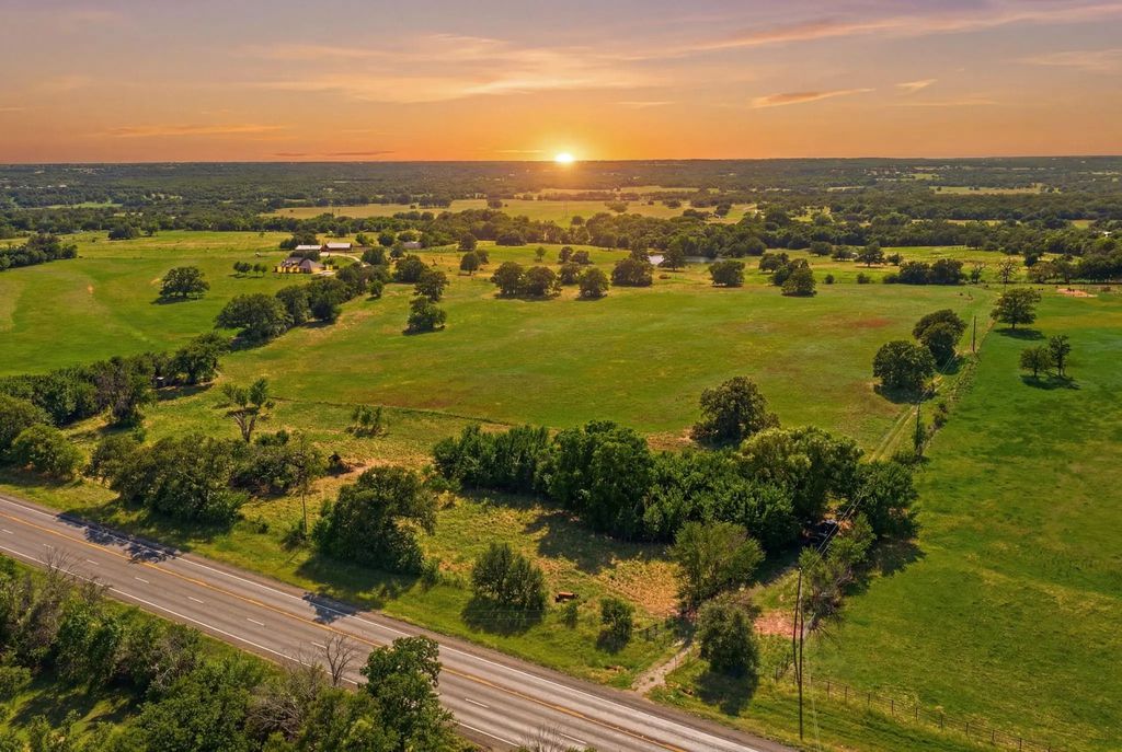 5615 N Fm 51, Weatherford