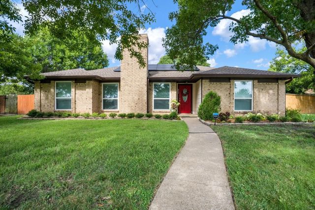 852 Bronco Lane, Plano