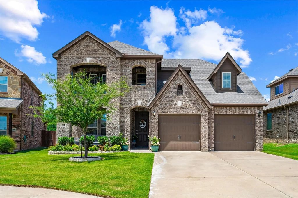 324 Hudson Court, Kennedale