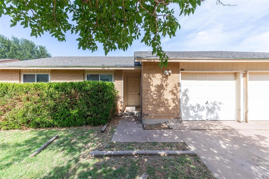 1733 Chucker Court, Abilene