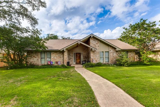 1203 Grinnell Drive, Richardson