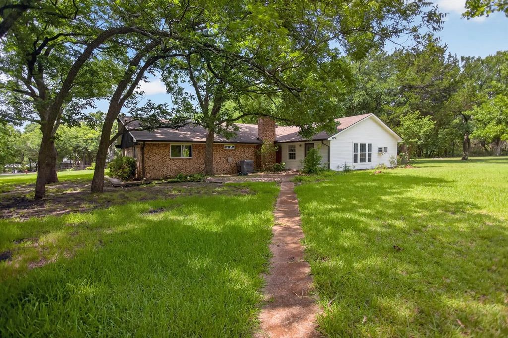 1007 Johnson Lane, Ovilla